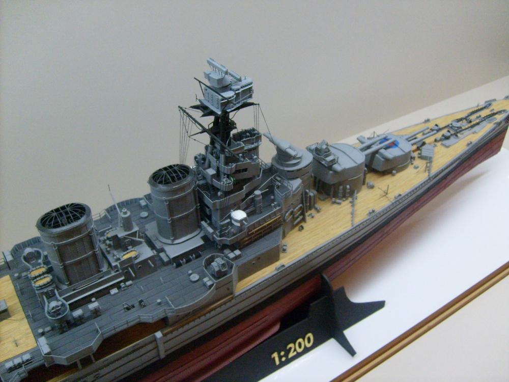HMS Hood (Plná velikost v novém okně) HMS Hood