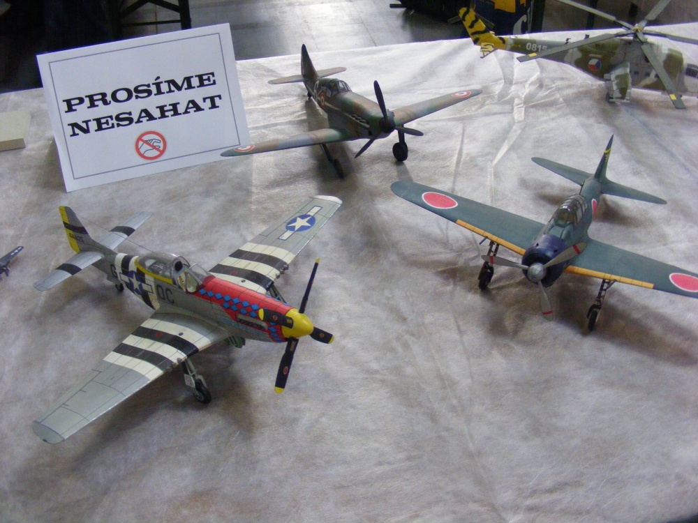 MODEL HOBBY Letňany 29.9.-2.10.2011 (Plná velikost v novém okně) MODEL HOBBY Letňany 29.9.-2.10.2011
