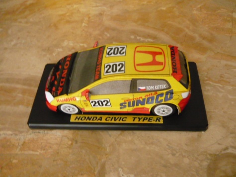 Honda Civic-TYPE-R,Tom Kotek