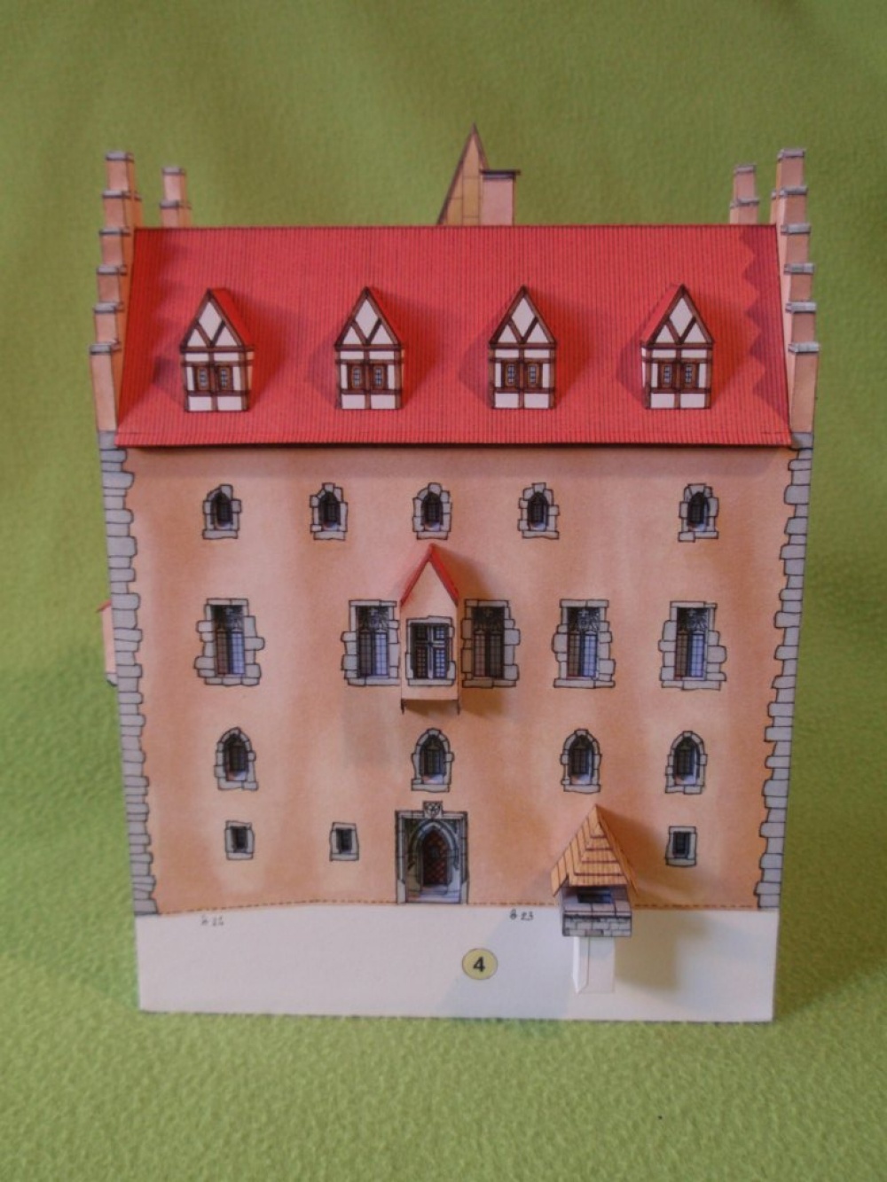 Hrad Dražice (Plná velikost v novém okně) Hrad Dražice