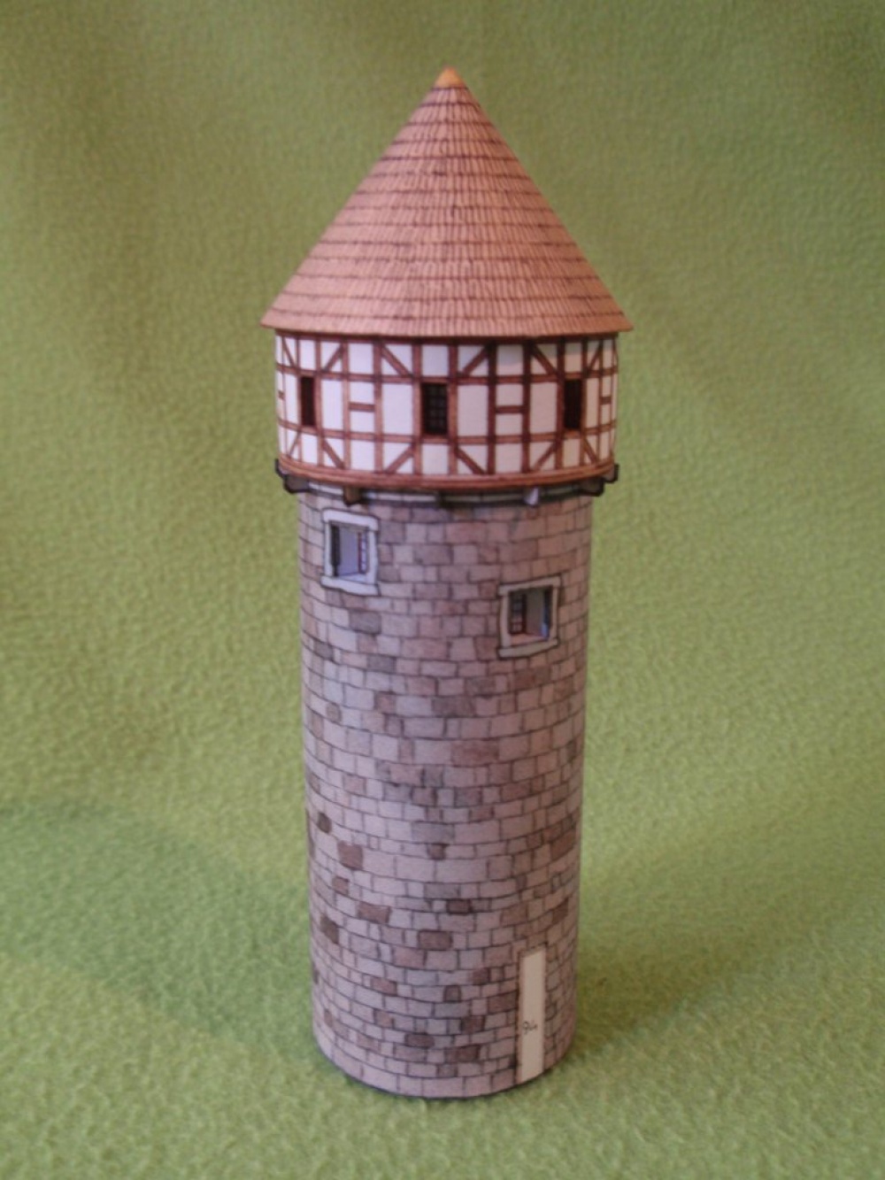 Hrad Dražice (Plná velikost v novém okně) Hrad Dražice