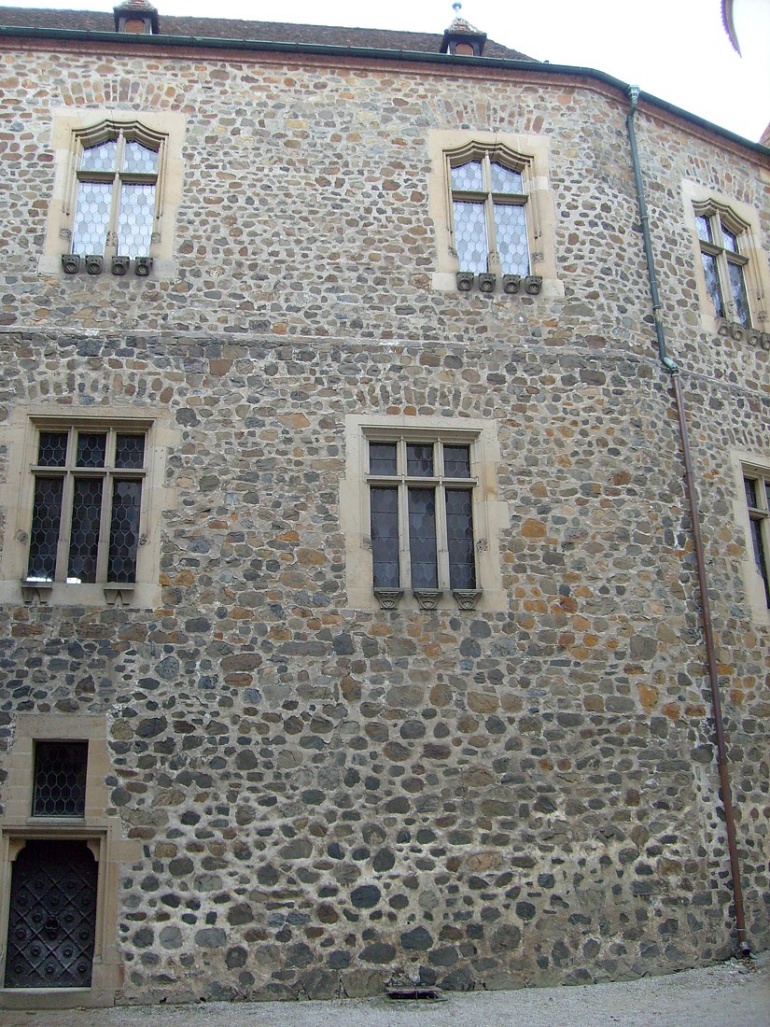 Hrad Křivoklát (Plná velikost v novém okně) Hrad Křivoklát