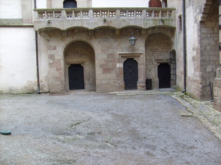 Hrad Křivoklát (Plná velikost v novém okně) Hrad Křivoklát