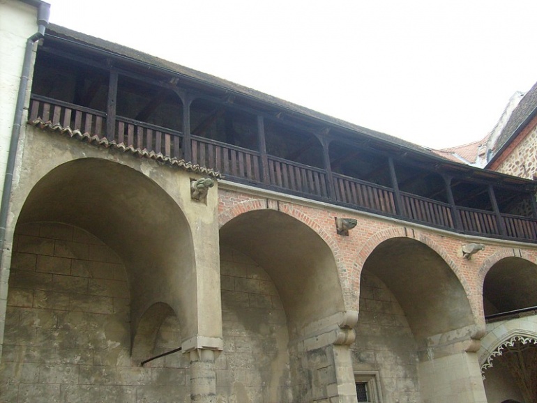 Hrad Křivoklát (Plná velikost v novém okně) Hrad Křivoklát