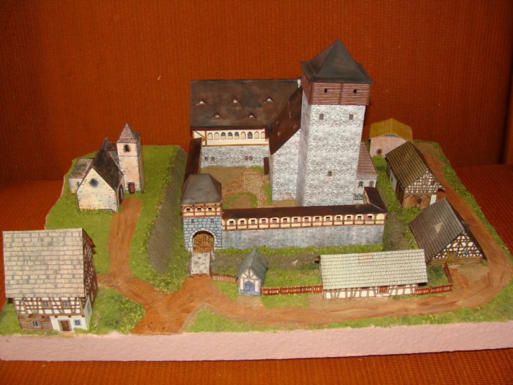 Hrad Mělník - rekonstrukce (Plnďż˝ velikost v novďż˝m oknďż˝) Hrad Mělník - rekonstrukce