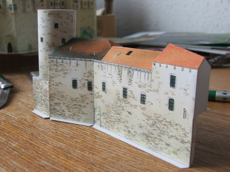Hrad Pernštejn (Plná velikost v novém okně) Hrad Pernštejn