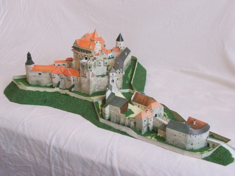 Hrad Pern�tejn