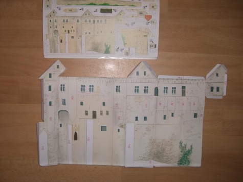 Hrad Pern�tejn