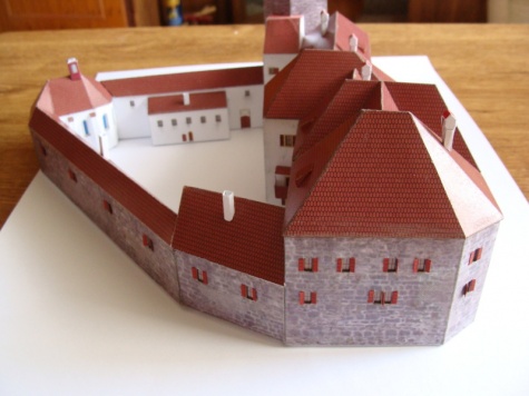hrad Ro�tejn