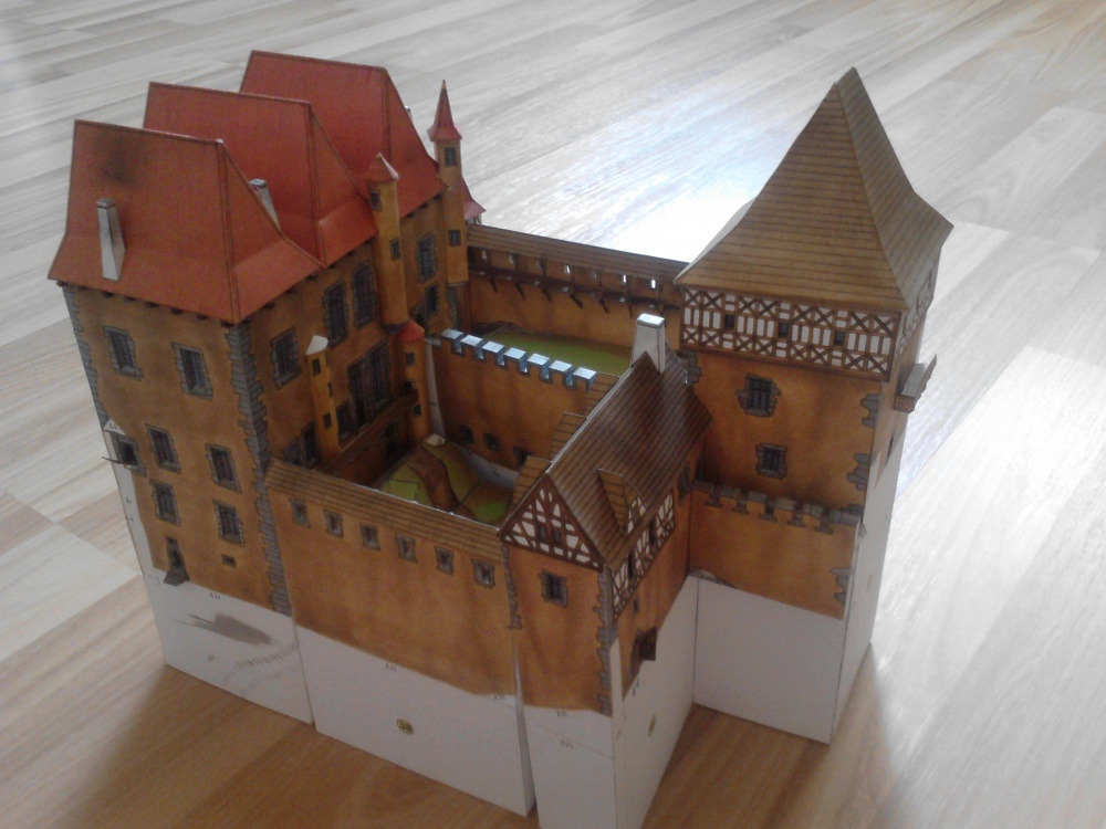 Hrad Točník (Plnďż˝ velikost v novďż˝m oknďż˝) Hrad Točník