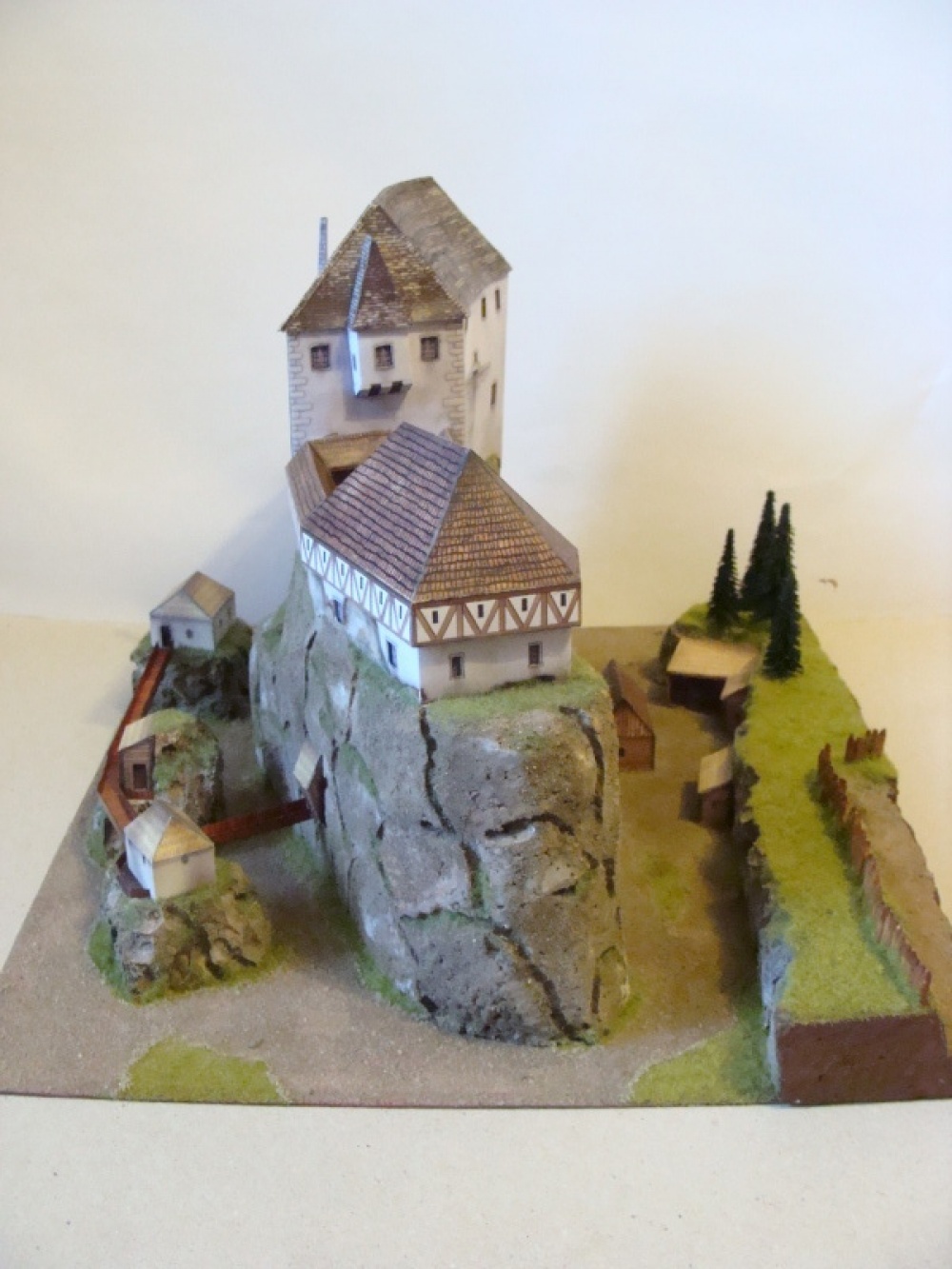 hrad Valečov (Plná velikost v novém okně) hrad Valečov