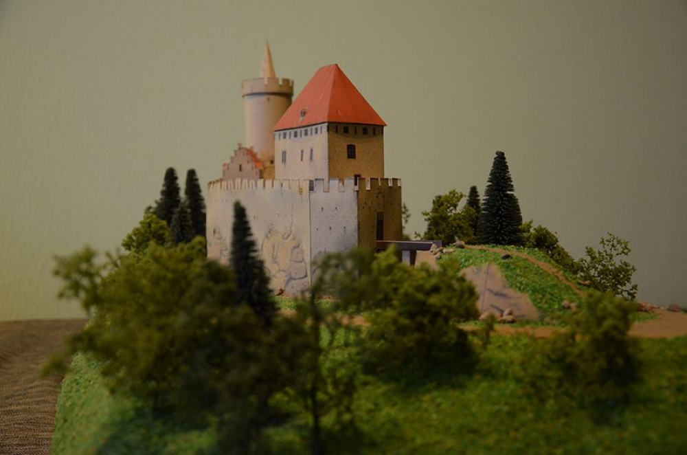 Hrad Kokořín (Plná velikost v novém okně) Hrad Kokořín