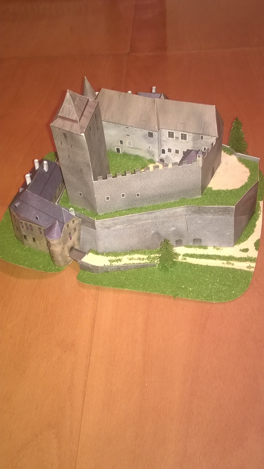 Hrad Kost (Pln� velikost v nov�m okn�) Hrad Kost