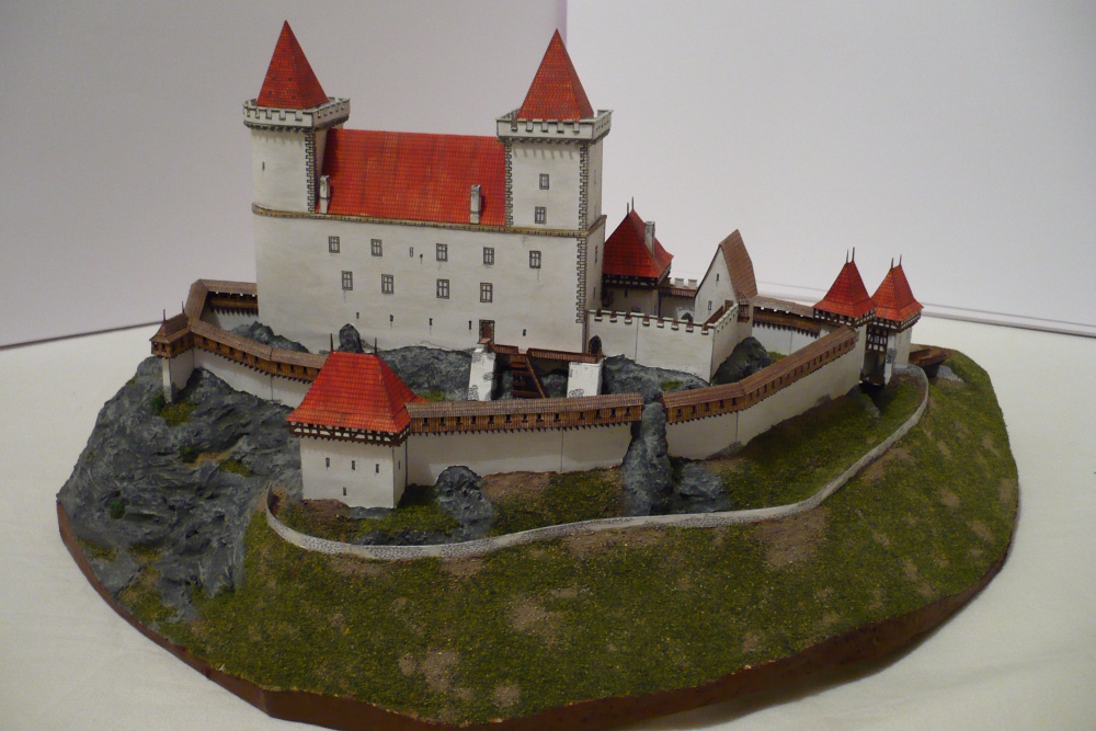 hrad Radyně (Plná velikost v novém okně) hrad Radyně