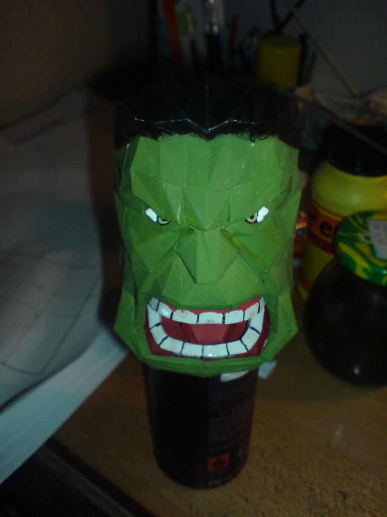 HULK (Plná velikost v novém okně) HULK