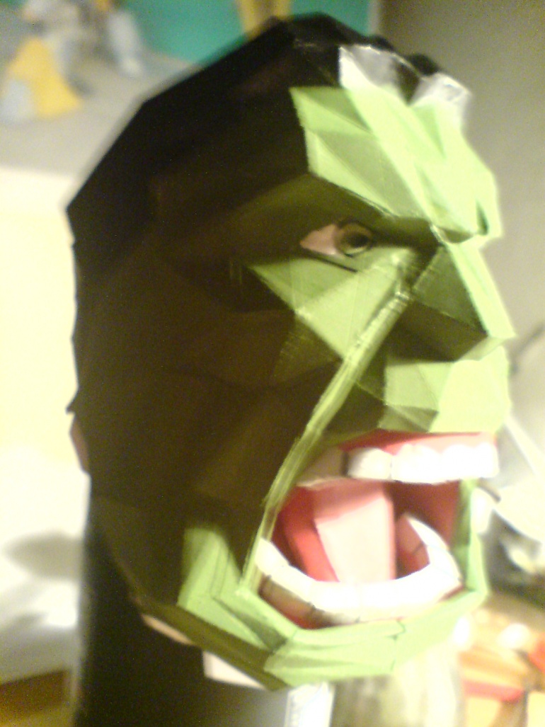 HULK (Plná velikost v novém okně) HULK