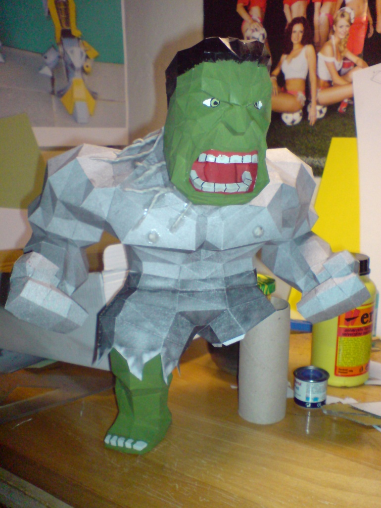 HULK (Plná velikost v novém okně) HULK
