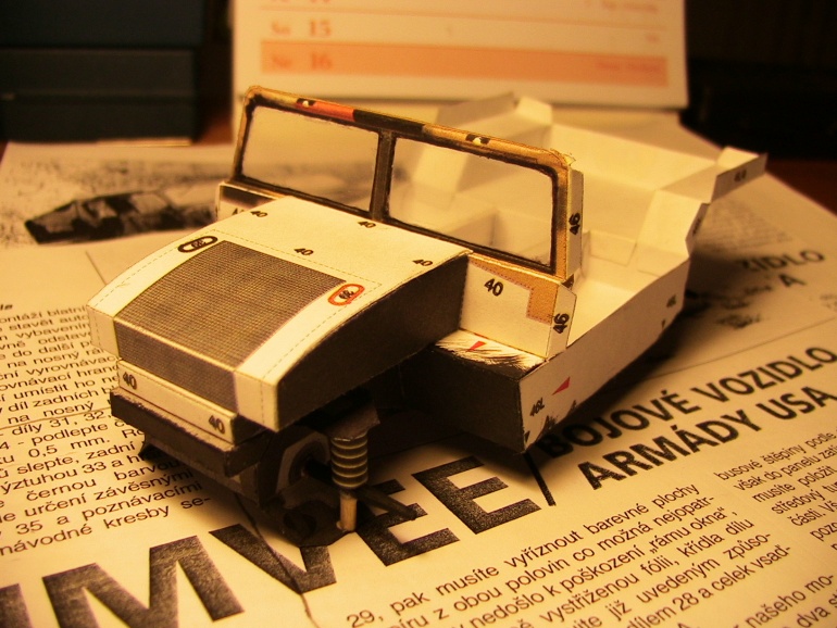 Humvee (Plná velikost v novém okně) Humvee