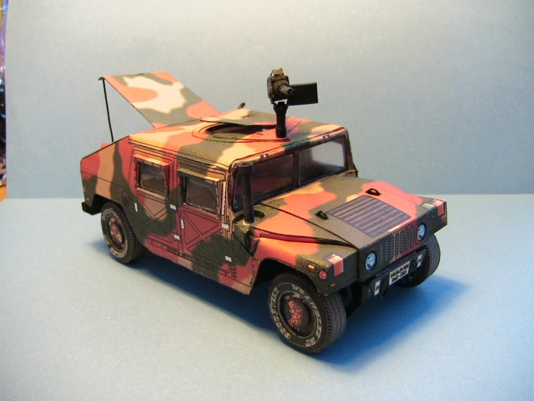 Humvee (Plná velikost v novém okně) Humvee