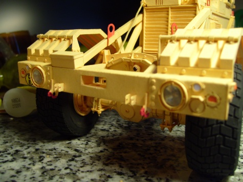 Husky MK III /1:25/ US -ARMY Beta Husky MK III /1:25/ US -ARMY Beta
