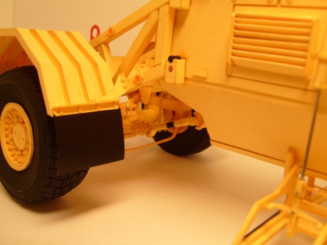  Husky MK III /1:25/ US -ARMY Beta