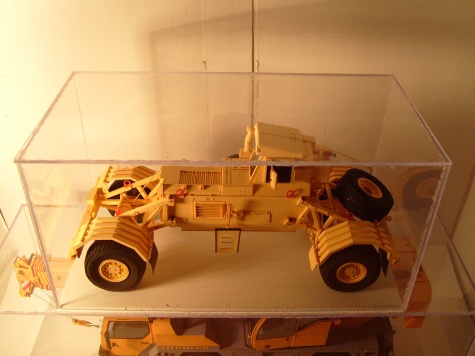  Husky MK III /1:25/ US -ARMY Beta