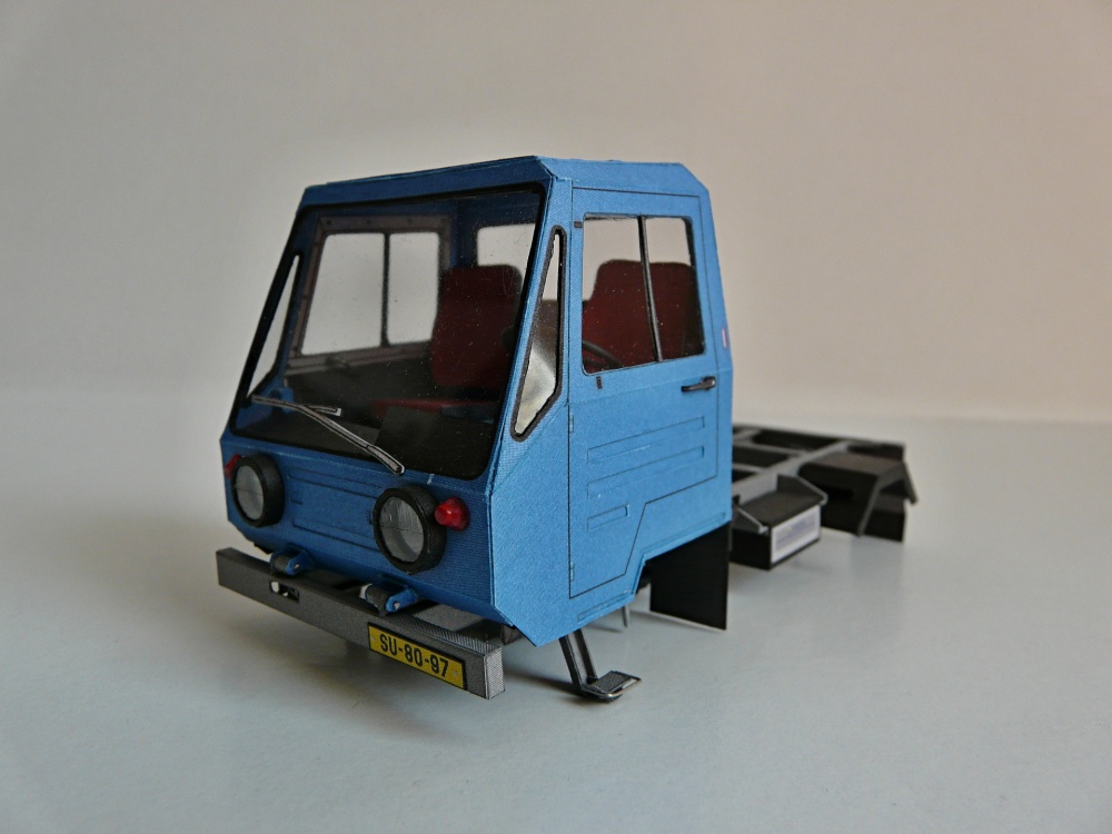 275851