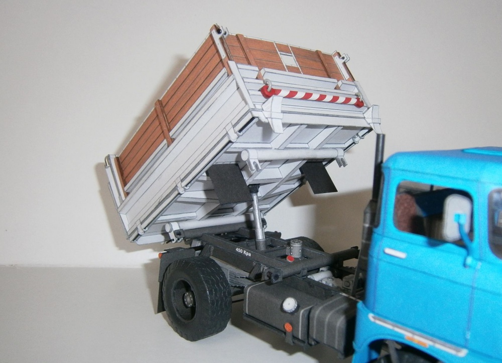 IFA W50 nást.syp.mat. (Plná velikost v novém okně) IFA W50 nást.syp.mat.