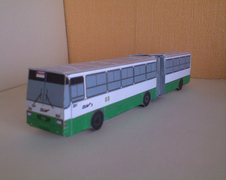 Ikarus (Pln� velikost v nov�m okn�) Ikarus