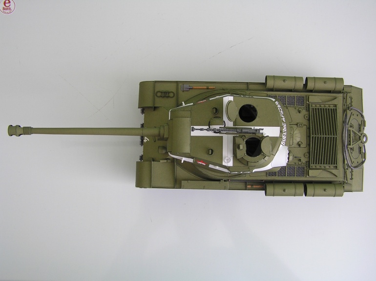 IS-2 (Plná velikost v novém okně) IS-2