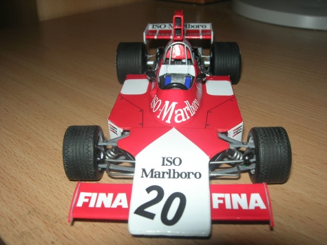 ISO Marlboro FW02