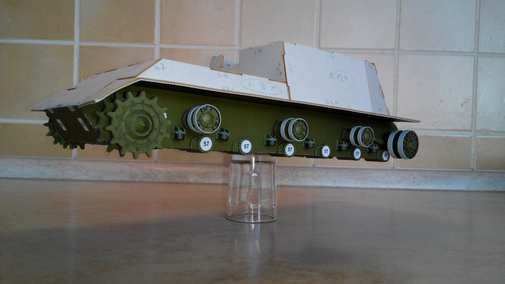 ISU-152 (Plná velikost v novém okně) ISU-152