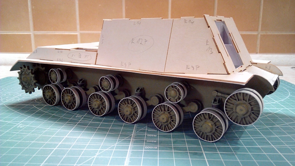 ISU-152 (Plná velikost v novém okně) ISU-152