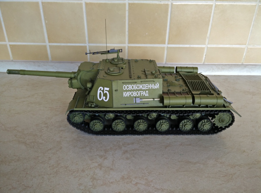 ISU-152 (Plná velikost v novém okně) ISU-152