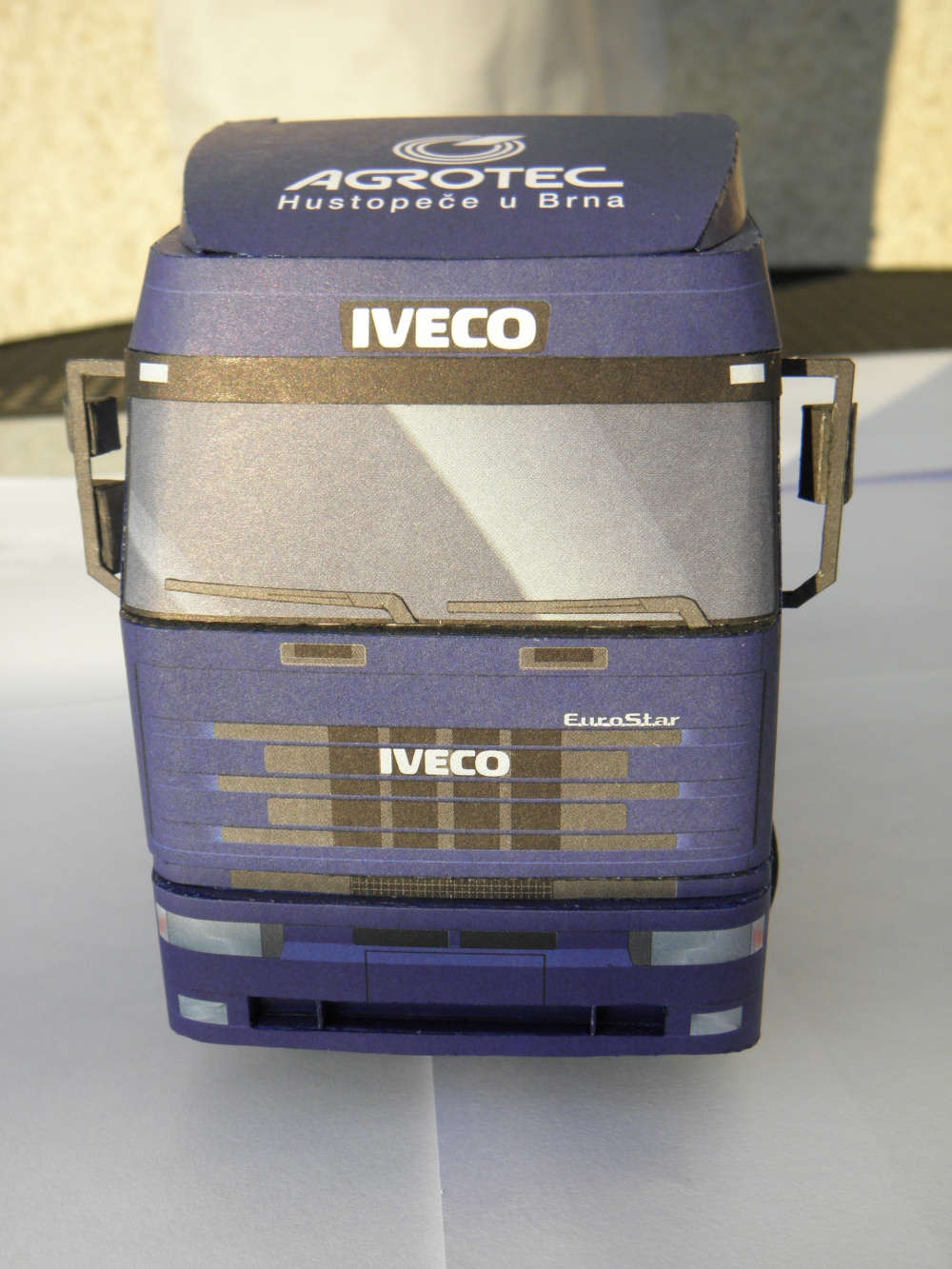IVECO EUROSTAR (Pln� velikost v nov�m okn�) IVECO EUROSTAR