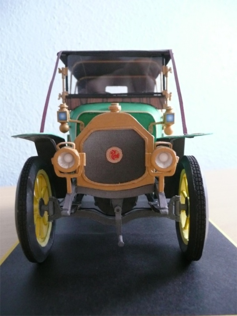 19702