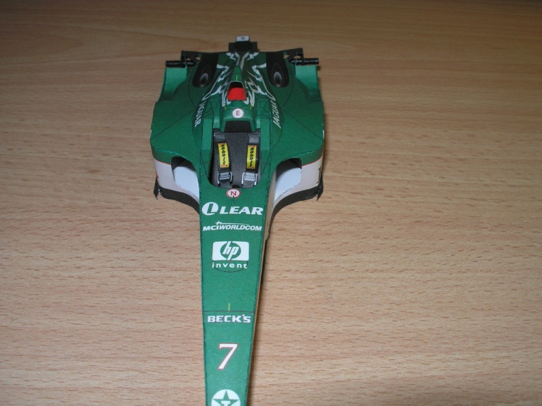 Jaguar R1 (Plná velikost v novém okně) Jaguar R1