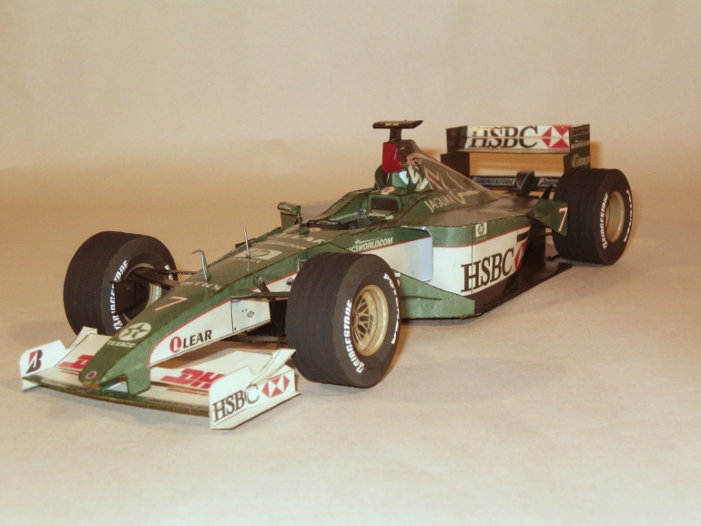 Jaguar R1 (Plná velikost v novém okně) Jaguar R1
