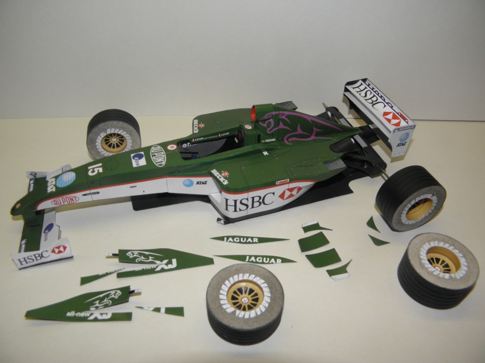 Jaguar R4, 2003, A. Pizzonia, Monaco GP (Plná velikost v novém okně) Jaguar R4, 2003, A. Pizzonia, Monaco GP