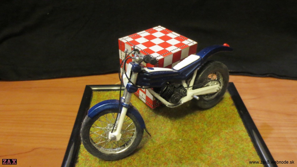 Jawa 250 trial (Plná velikost v novém okně) Jawa 250 trial