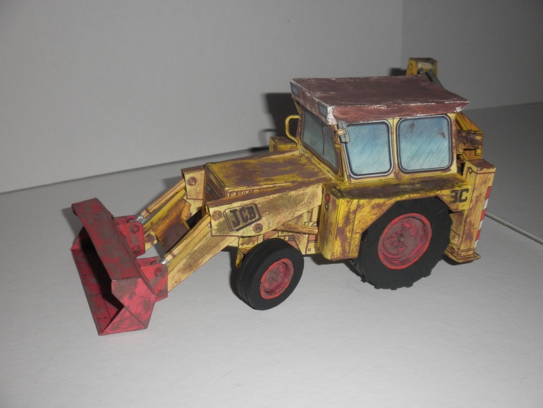 JCB-C3 (Plná velikost v novém okně) JCB-C3