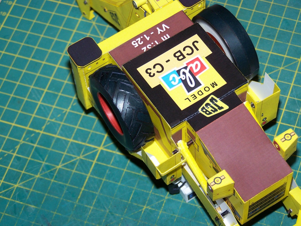 JCB 3C (Plná velikost v novém okně) JCB 3C