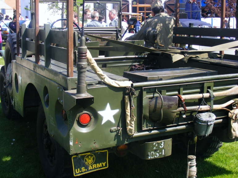 JEEP atd.