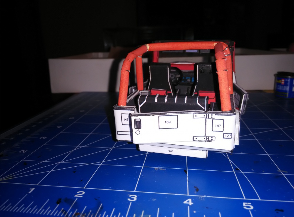 Jeep Wrangler Jurassic Park (Plná velikost v novém okně) Jeep Wrangler Jurassic Park