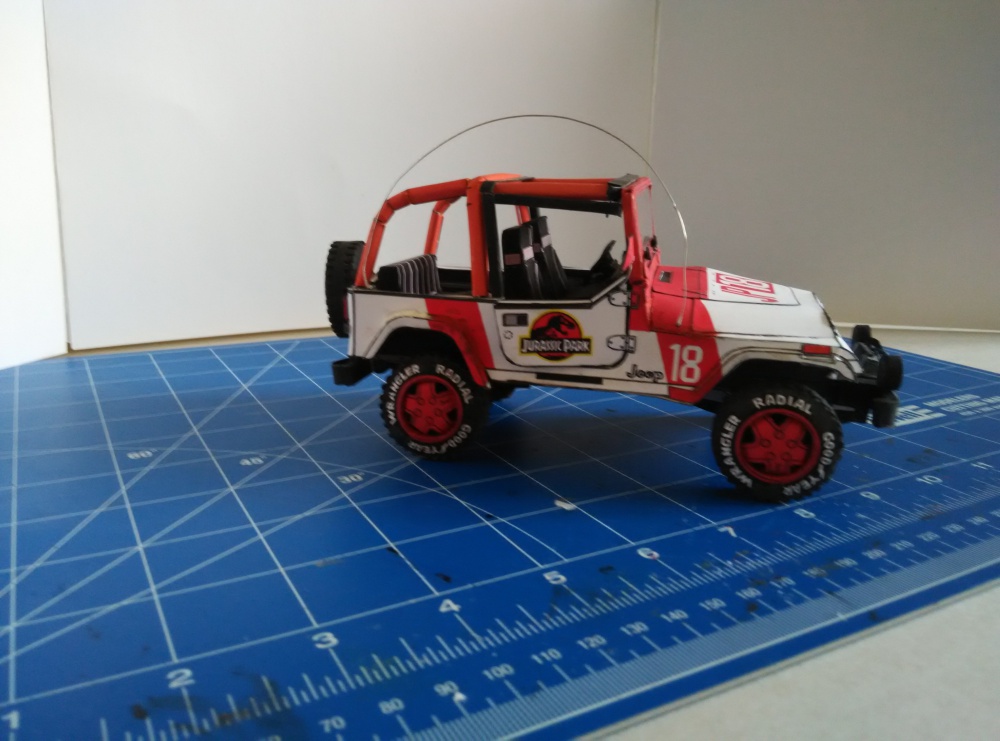 Jeep Wrangler Jurassic Park (Plná velikost v novém okně) Jeep Wrangler Jurassic Park