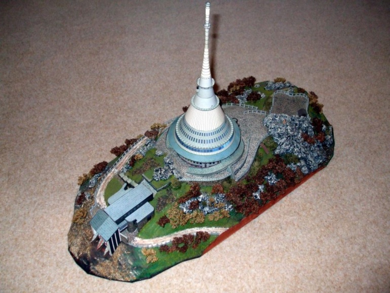 6647