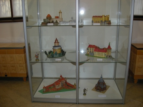 J�lov� u Prahy - v�stava model� architektury