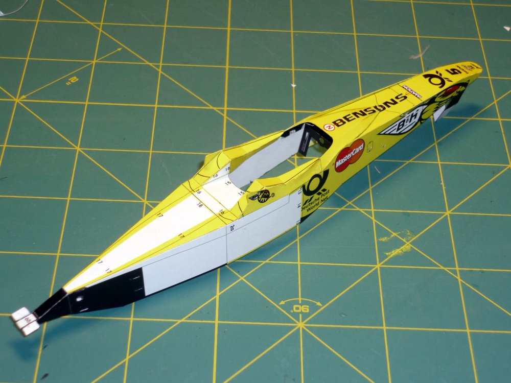 Jordan EJ 10 - Heinz Harald Frentzen - 2000 - 24hod. (Plná velikost v novém okně) Jordan EJ 10 - Heinz Harald Frentzen - 2000 - 24hod.