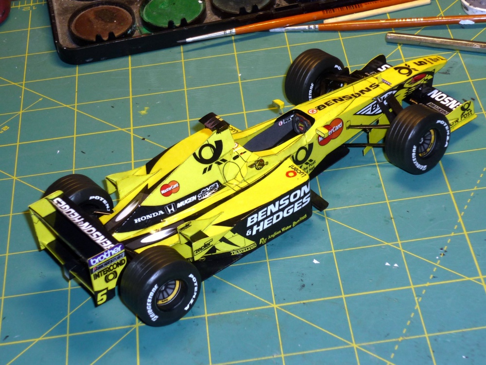 Jordan EJ 10 - Heinz Harald Frentzen - 2000 - 24hod. (Plná velikost v novém okně) Jordan EJ 10 - Heinz Harald Frentzen - 2000 - 24hod.