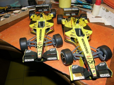 Jordan EJ 11 oba piloti Jordan EJ 11 oba piloti